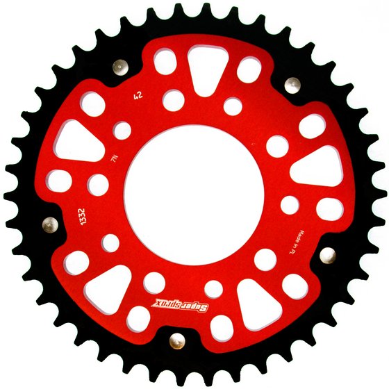 XRV 750 (1993 - 2003) supersprox stealth rear sprocket red  | Supersprox