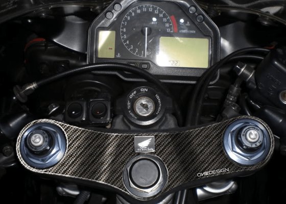 CBR 600 RR (2003 - 2016) yoke protector for cbr600rr | ONEDESIGN