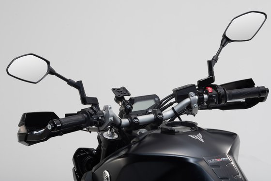 CB 650 F (2014 - 2018) universal mount kit for gps | SW-MOTECH