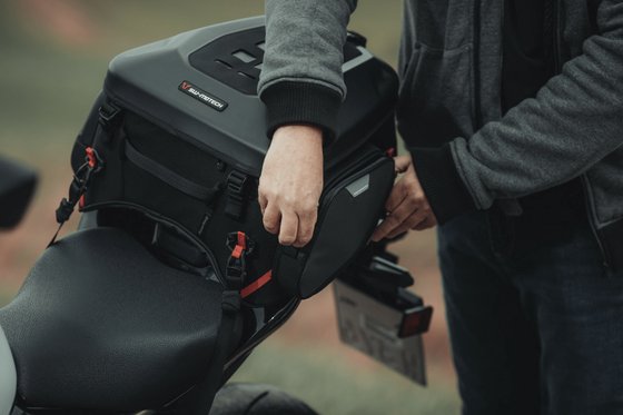 CB 650 R (2019 - 2022) pro rearbag tailbag | SW-MOTECH