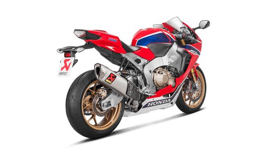 CBR 1000 RR (2017 - 2019) titanium slip-on muffler | AKRAPOVIC