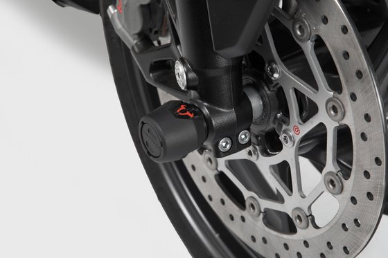 CB 1000 R (2018 - 2022) front axle slider black | SW-MOTECH