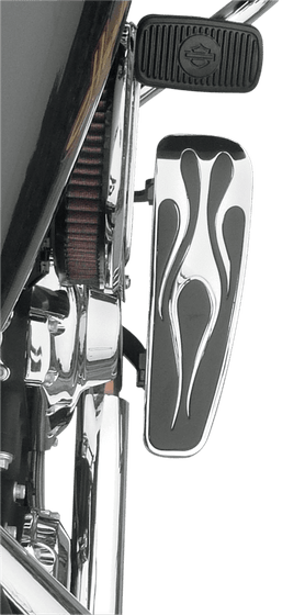 VTX 1300 R (2005 - 2009) long flame chrome floorboards for driver | BARON