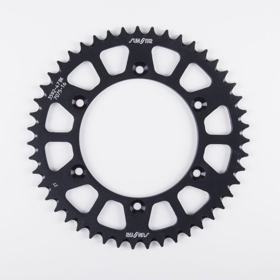 CR 125 R (1983 - 2008) rear sprocket | SUNSTAR SPROCKETS