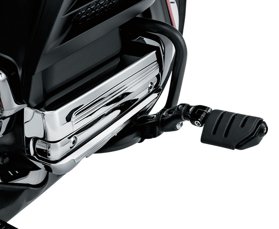 GL 1800 C VALKYRIE (2014 - 2016) dually arm black ergo pegs su trident dually iso-pegs | KURYAKYN