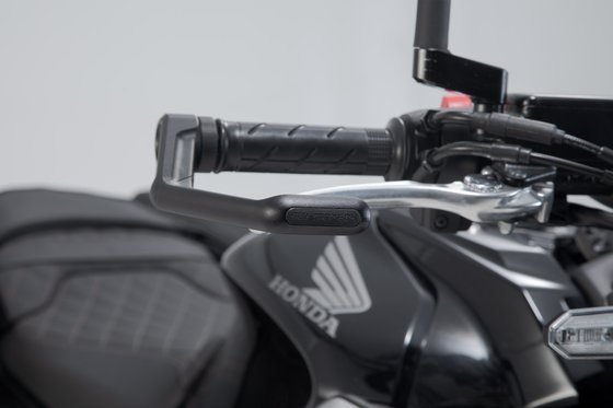 CB 650 R (2019 - 2022) lever guards | SW-MOTECH